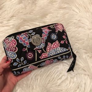 Vera Bradley long Wallet MINT CONDITION